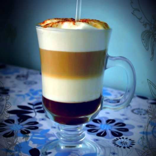 Кофе латте-макиато